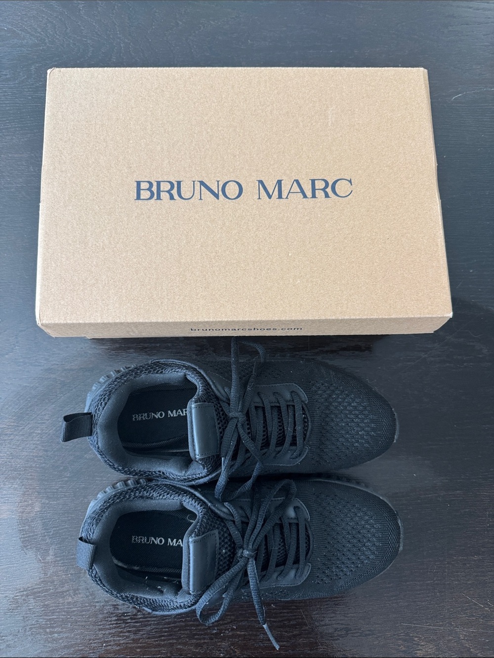 Black Mesh Athletic Sneakers with Pull Tab